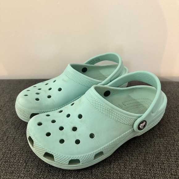 Light blue Crocs - Picture 2 of 4